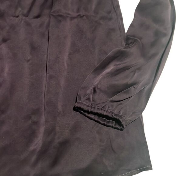 Chaser Purple Long Sleeves Cold Shoulder Silk Top Size Medium NWT - Picture 6 of 11